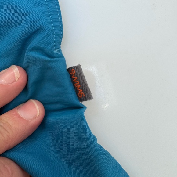 Swims - Picture 9 of 11